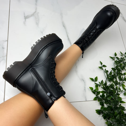 Danny Black Ankle Boots
