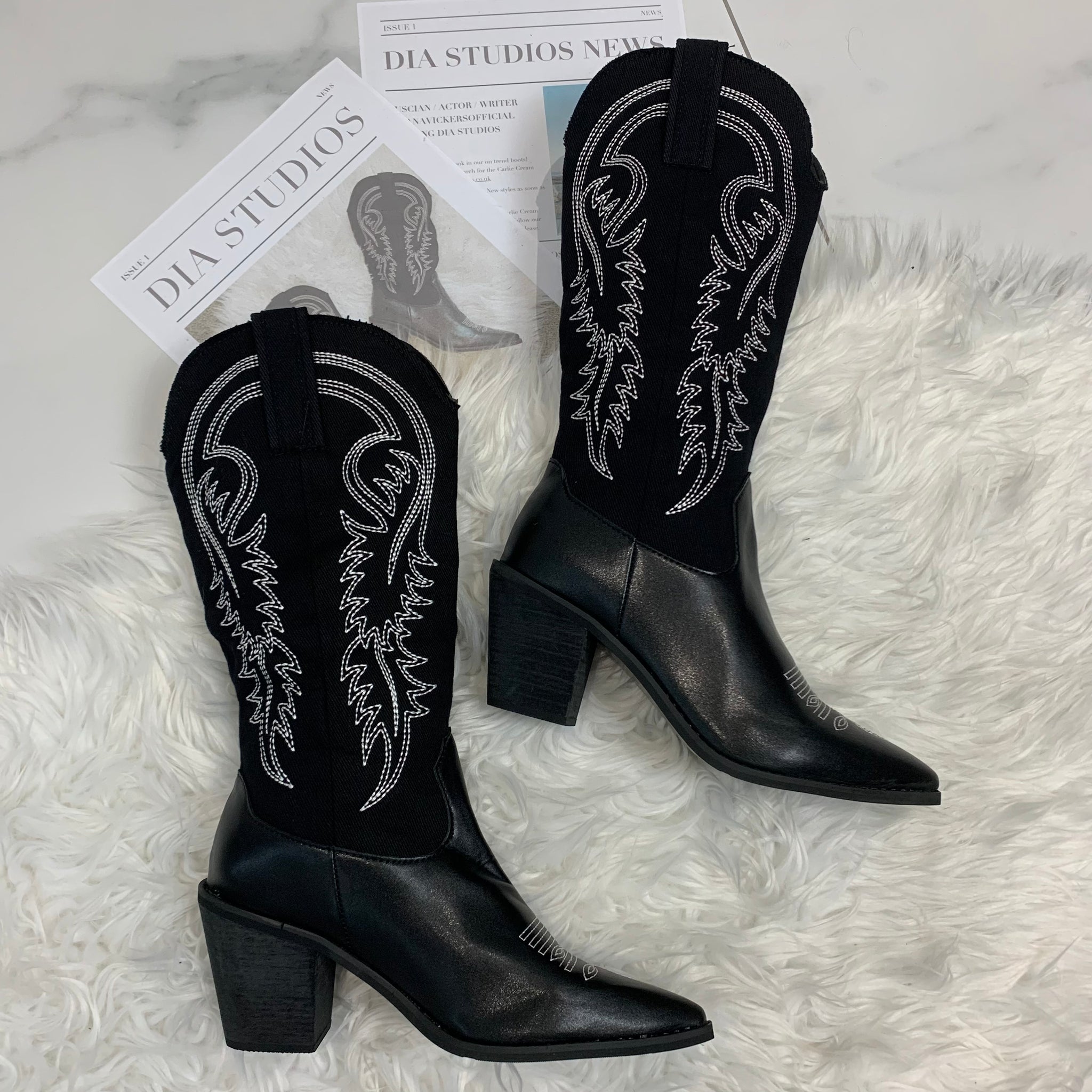 Cheap black deals cowboy boots